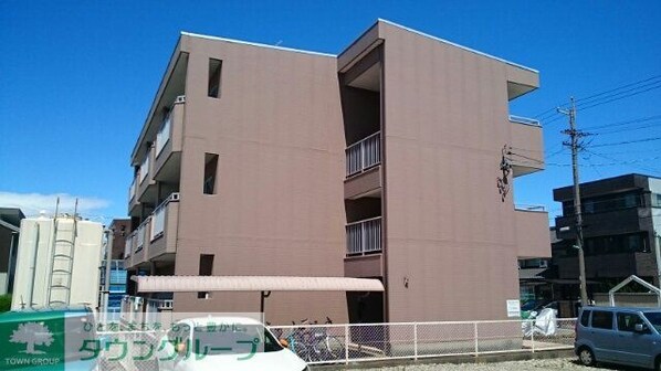 エステート万町の物件外観写真